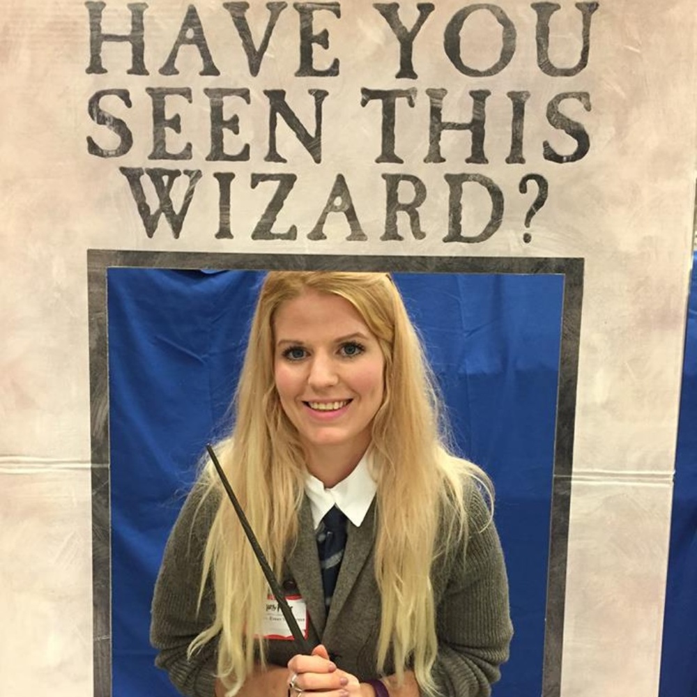 Meet your Posher, Laura